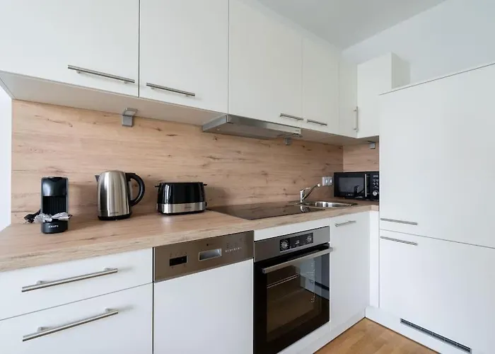 Quiet 1br Oasis, Fast Path By Hm Διαμέρισμα *