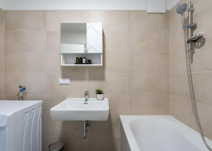 Quiet 1br Oasis, Fast Path By Hm Διαμέρισμα